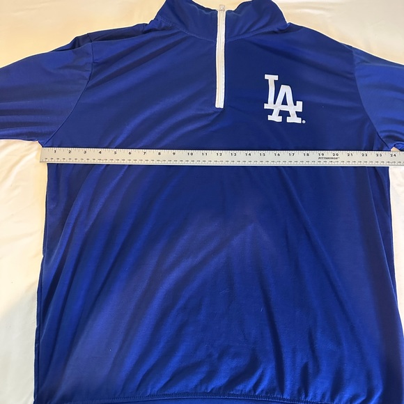 Dodger 1/4 zip shirt Size XL stadium give away - Picture 7 of 9